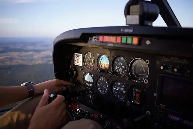 Top 10 Essential Skills Every Aspiring Pilot Should Master